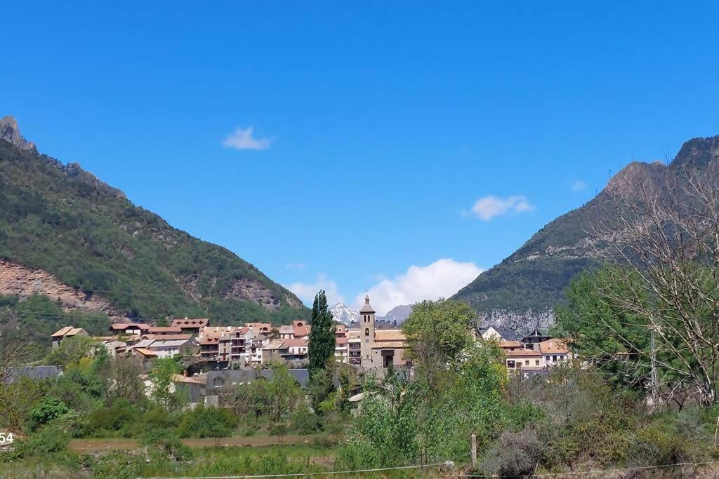 Apartamento Alma De Biescas Buitenkant foto